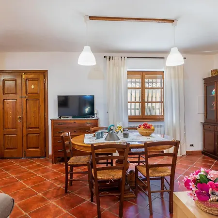 Fattoria Podere Peciano * קורטונה